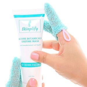 NWT ⚜️🩵⚜️ SKINPLIFY AT HOME FACIAL EXFOLIATING MASK + FINGER GLOVES